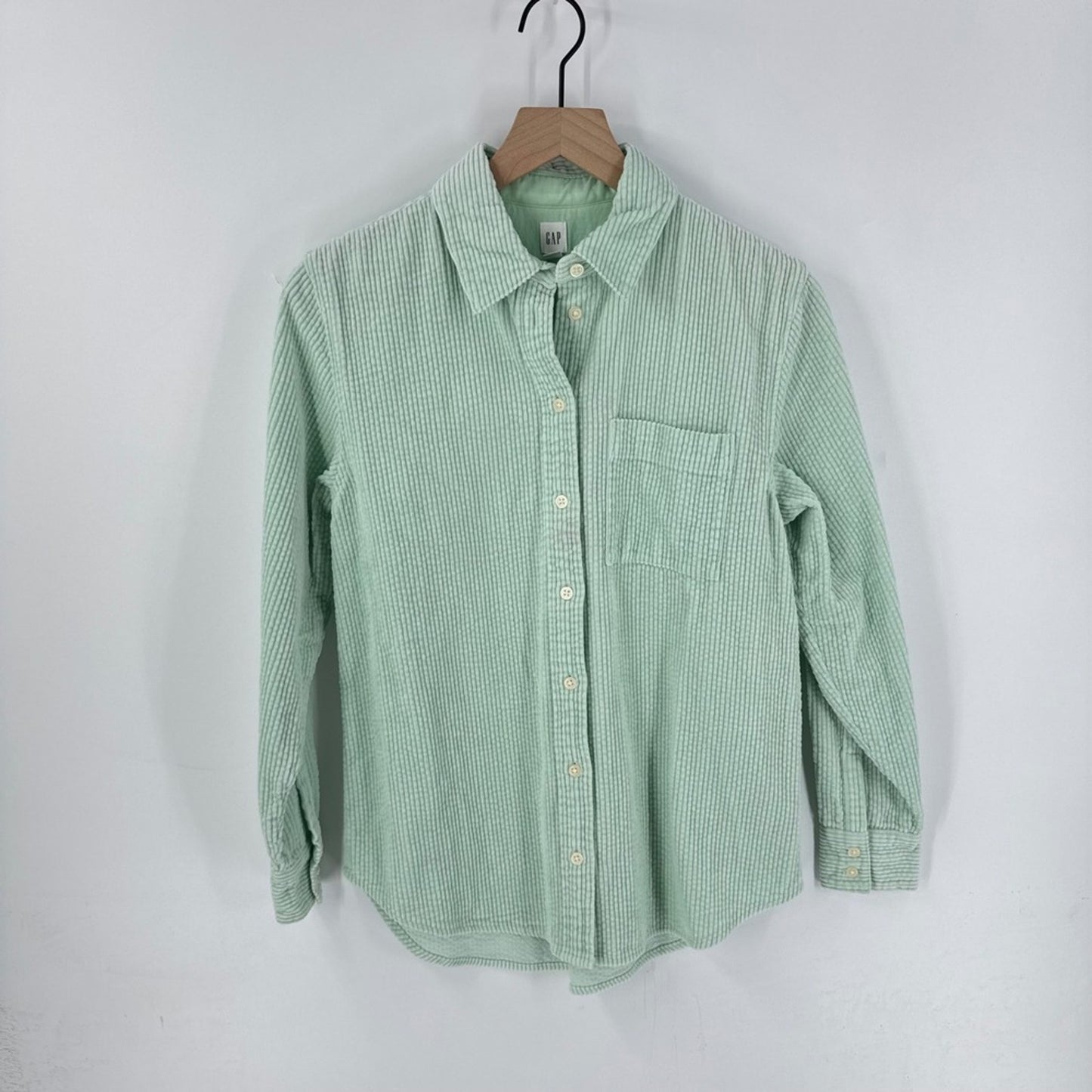 GAP Wide Wale Mint Green Corduroy Striped Button Down Shirt Size S Coastal
