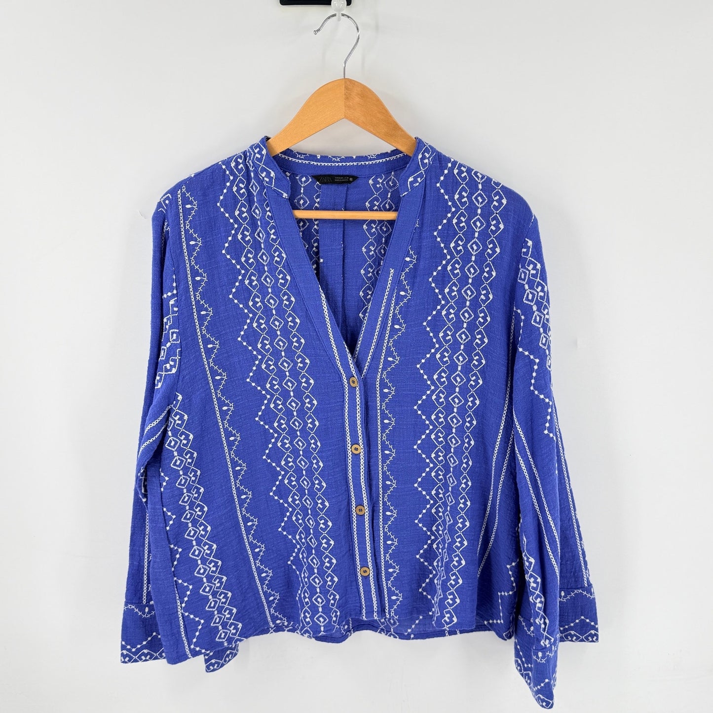 Zara Embroidered Peasant Top Blue White Medium Boho Coastal Resort