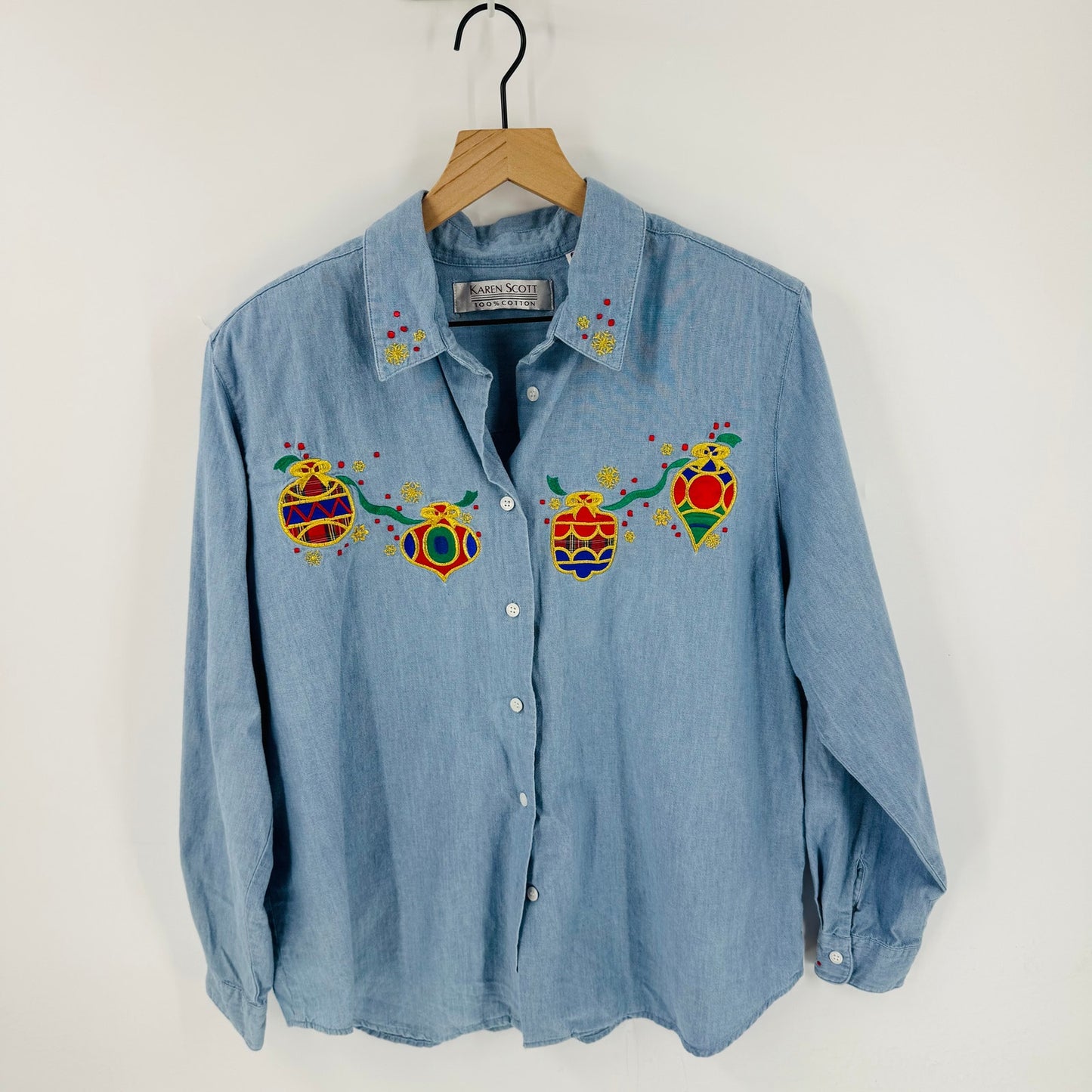 Vintage Karen Scott Chambray Button Down Christmas Ornament Embroidered Shirt L