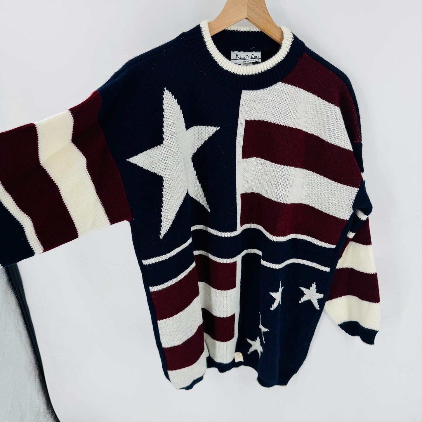 Vintage American Flag Star Stripe Knit Sweater Pullover Private Eyes Size L
