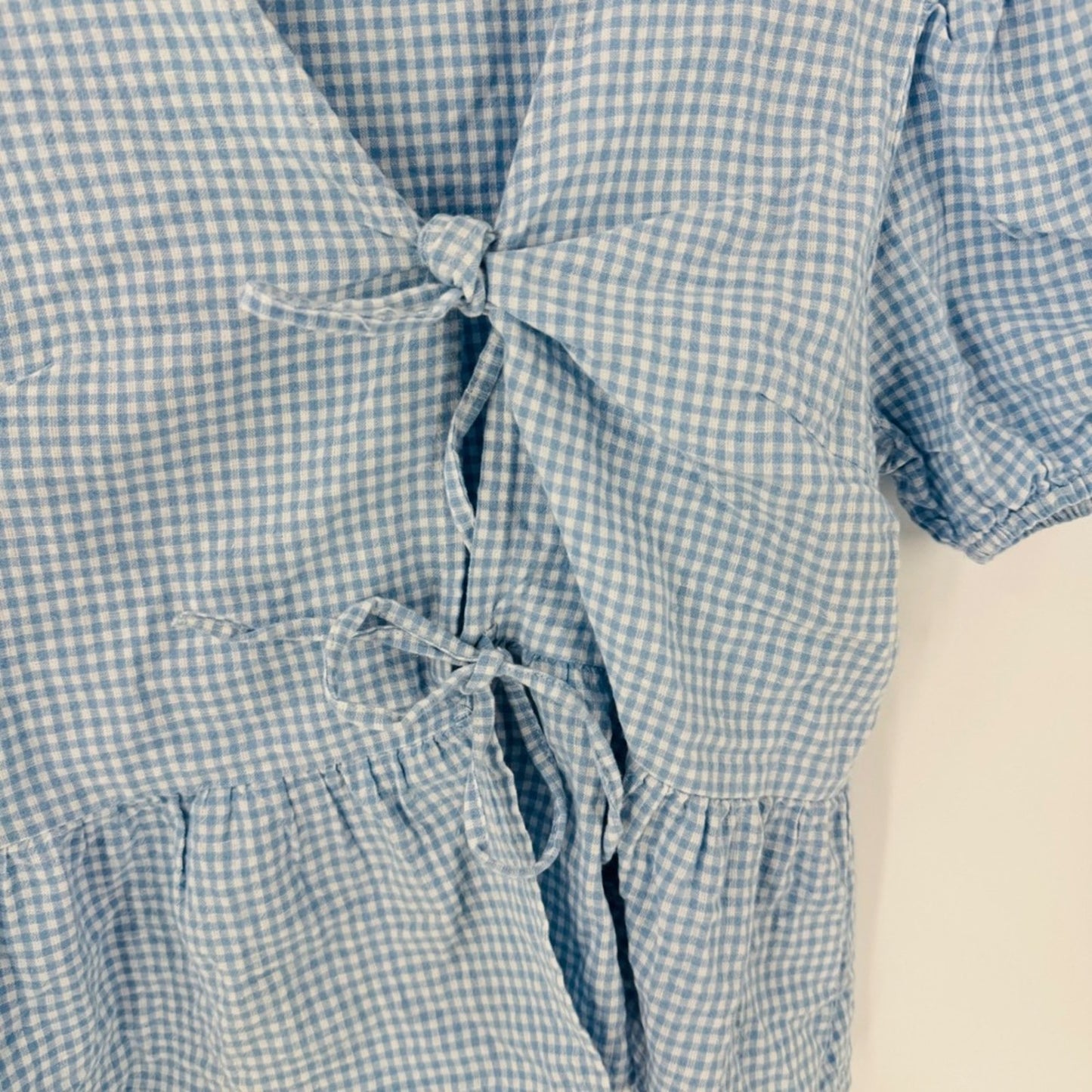 Live 4 Truth Gingham Tie Front Blouse Puff‎ Sleeve Blue Ruffle Peplum Size M