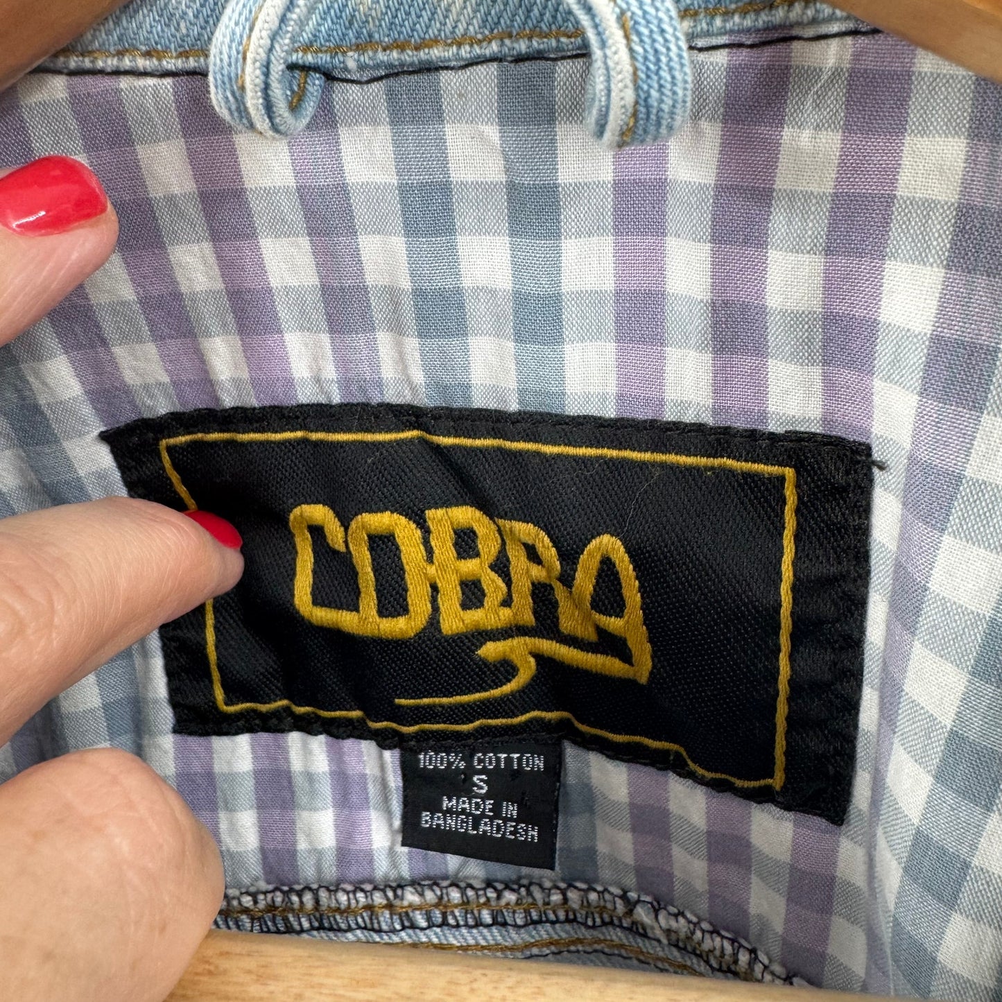 Vintage Cobra Light Wash Denim Jacket 100% Cotton Women’s Small