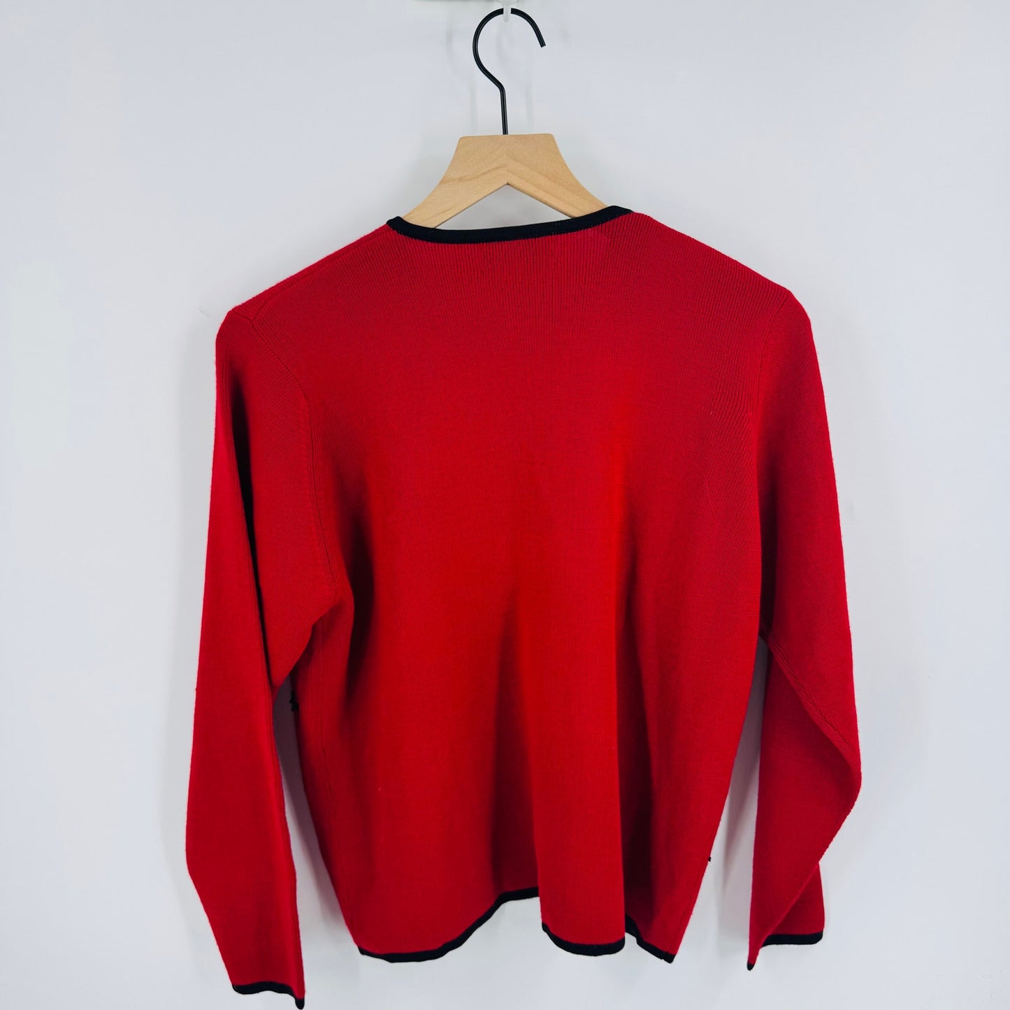 Vintage Pendleton Petite Wool Blend Cardigan Beaded Floral Red Black Made in HK M