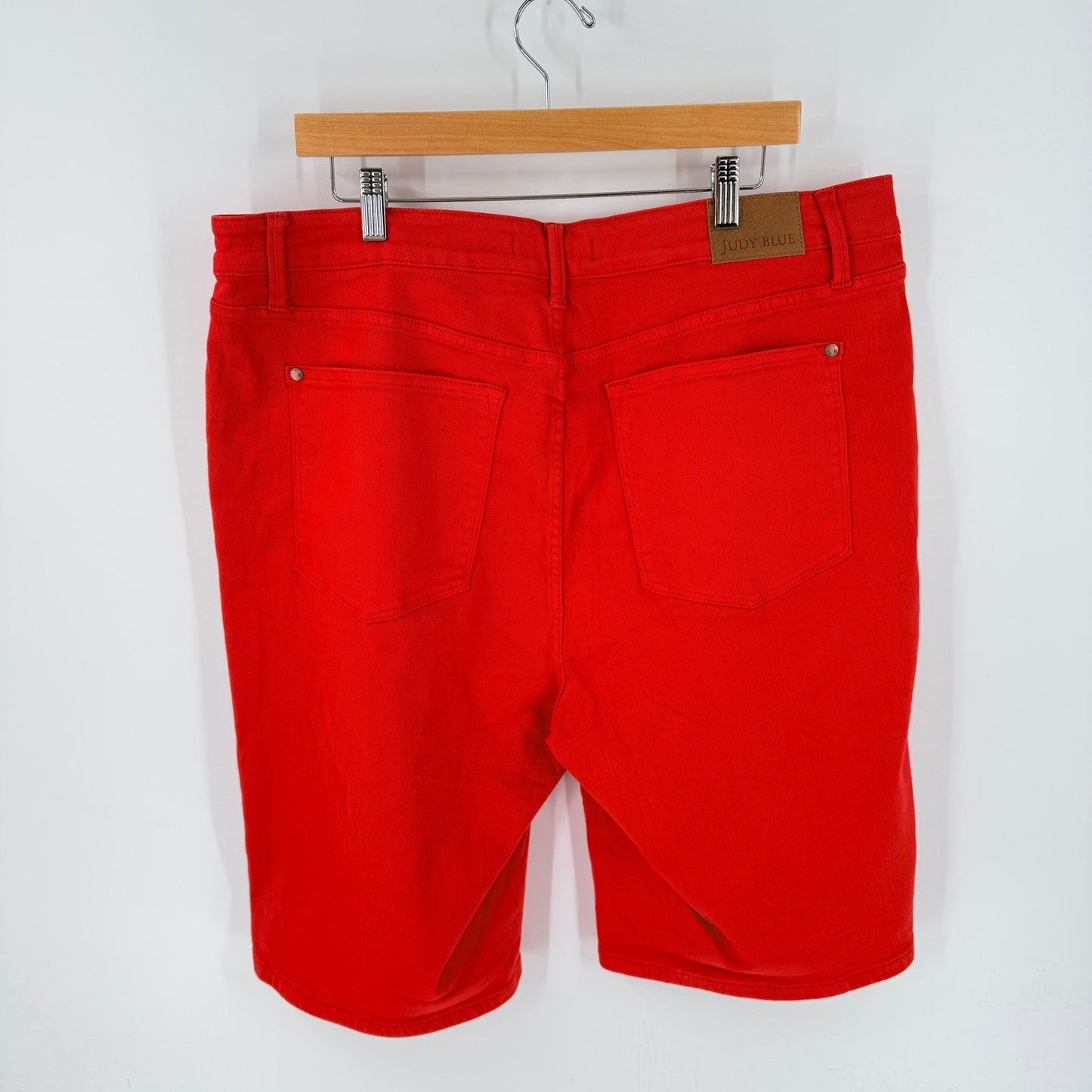 Judy Blue Bermuda Shorts Red 4XL Stretch Denim Mid Rise Summer Americana