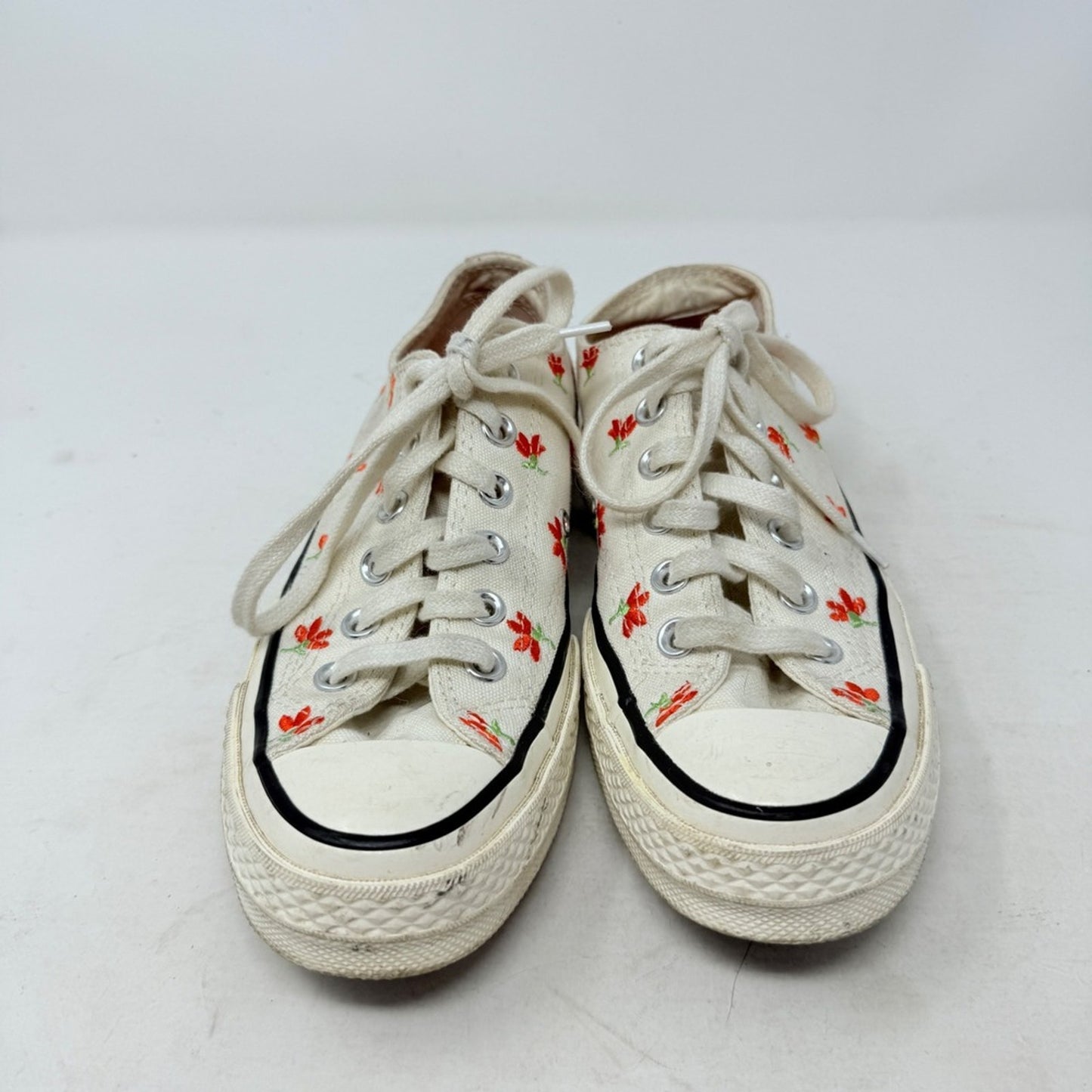 Converse Chuck Taylor All Star Low Top Floral Embroidered Sneakers Size 6.5