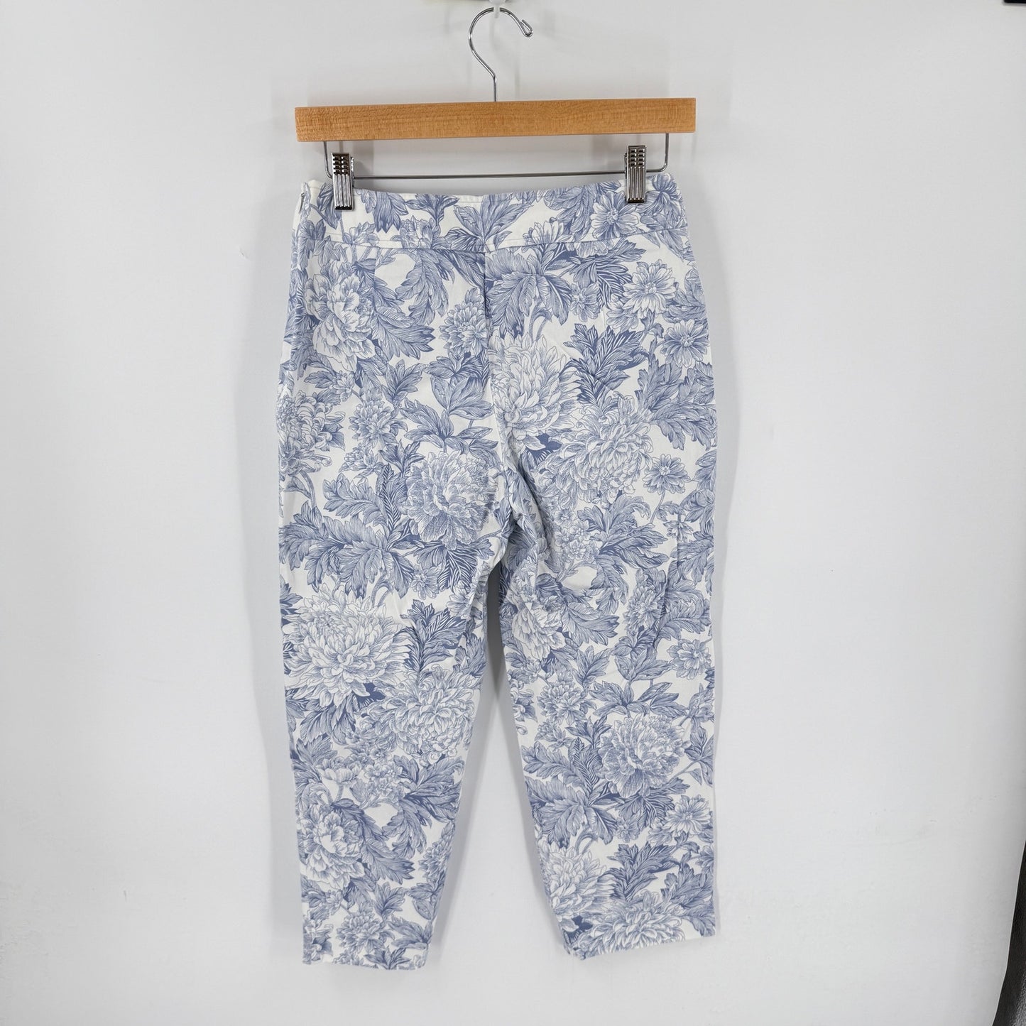 Vintage Rafaella Floral Capris Blue White 6P Cottage Coastal Garden Party