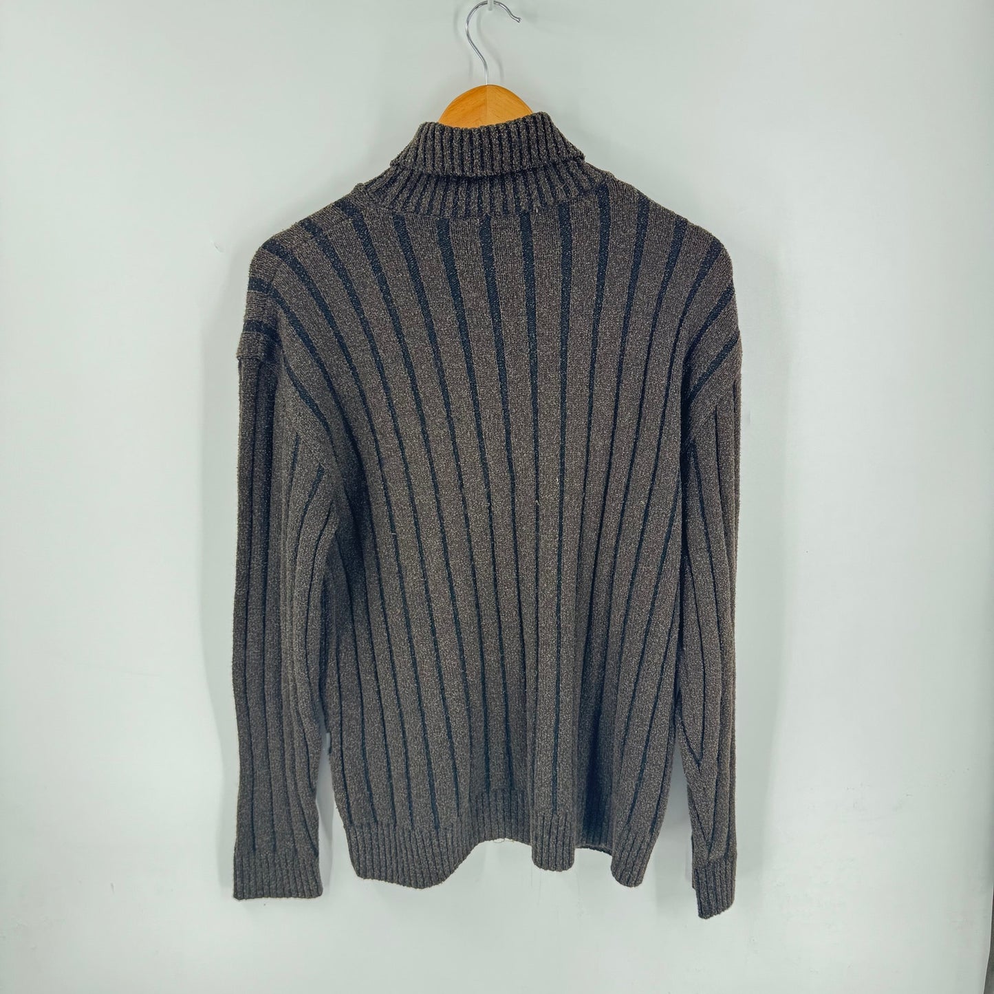 Vintage Hugo Boss Ribbed Wool Blend Turtleneck Sweater Made in Italy Fisherman