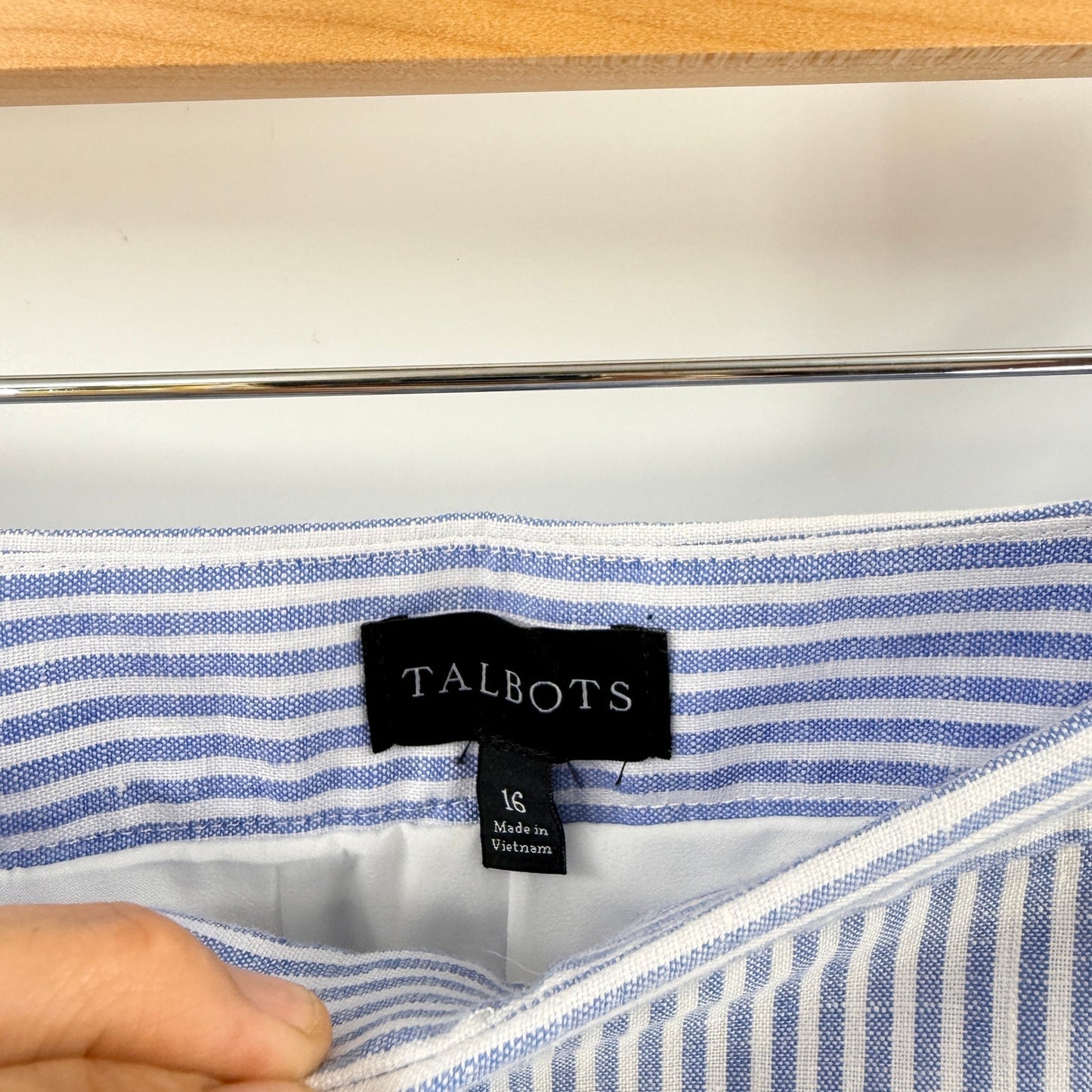 Talbots Linen Blend Crop Pants Blue White Stripe Size 16 Coastal Summer