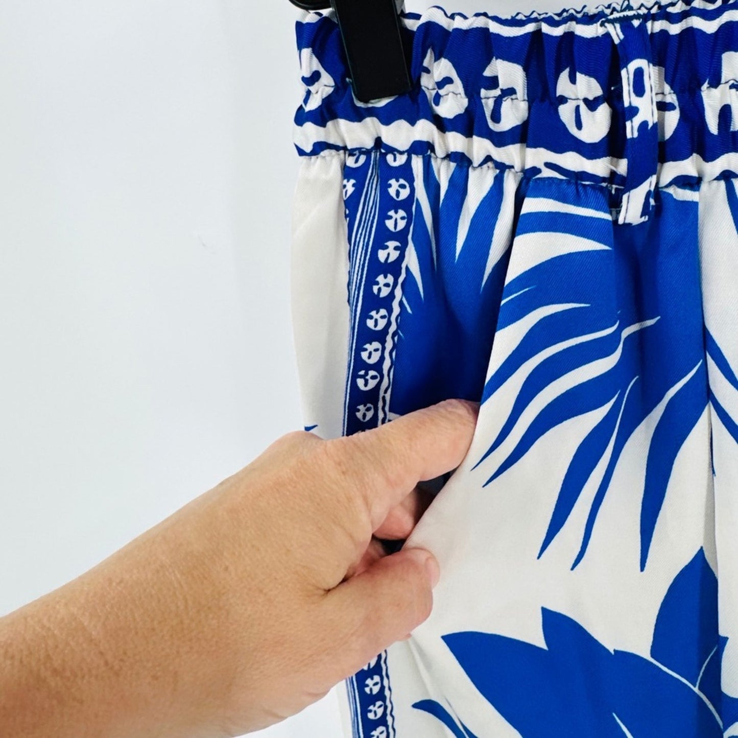 Zara Tropical Palm Print Shorts Blue White XS High Waist Coastal Resorwear NWT