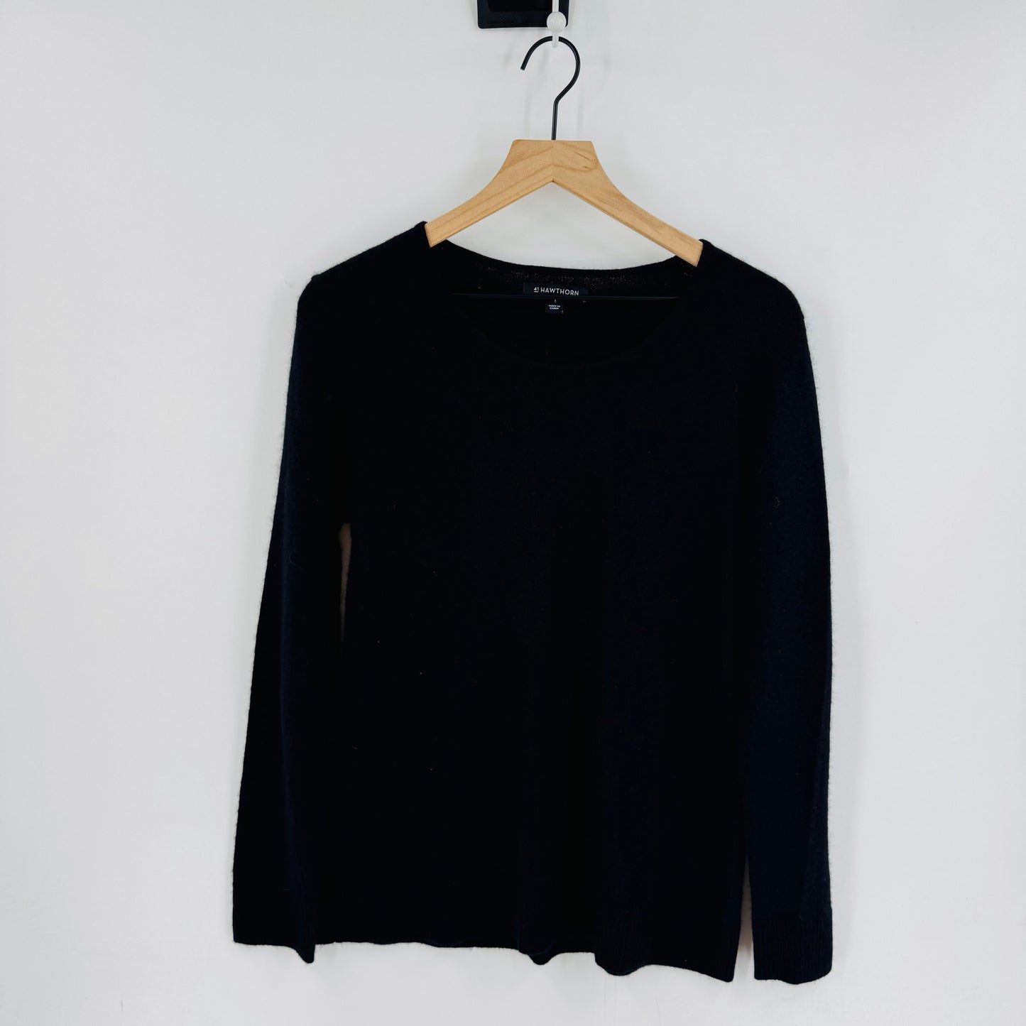 41 Hawthorn 100% Cashmere Black Crewneck Sweater Size L Minimalist Capsule