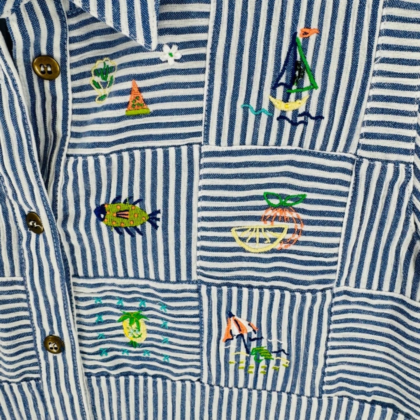 Vintage Embroidered Beach Scenes Button Down Shirt Blue Striped S Tropical