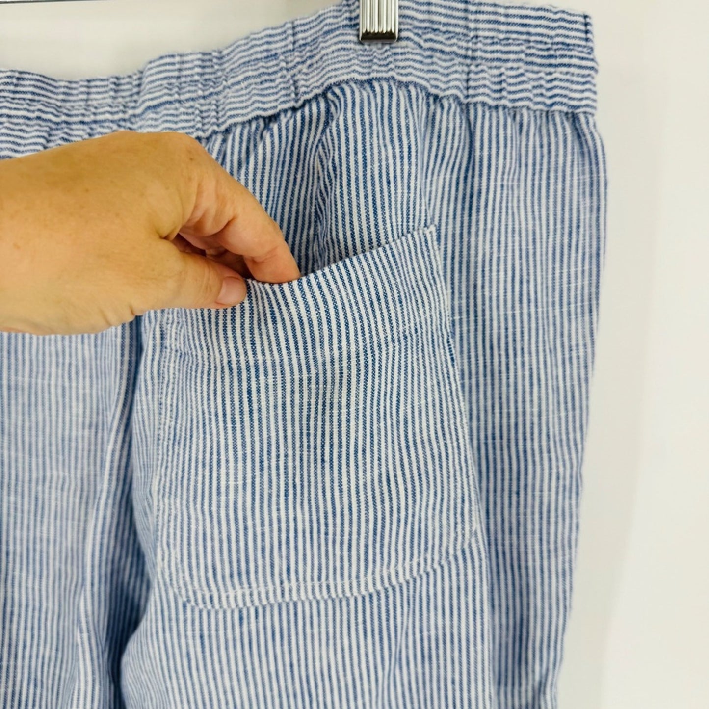 Talbots Linen Pants Blue White Stripe XLP Petite Coastal Summer Beachy Relaxed