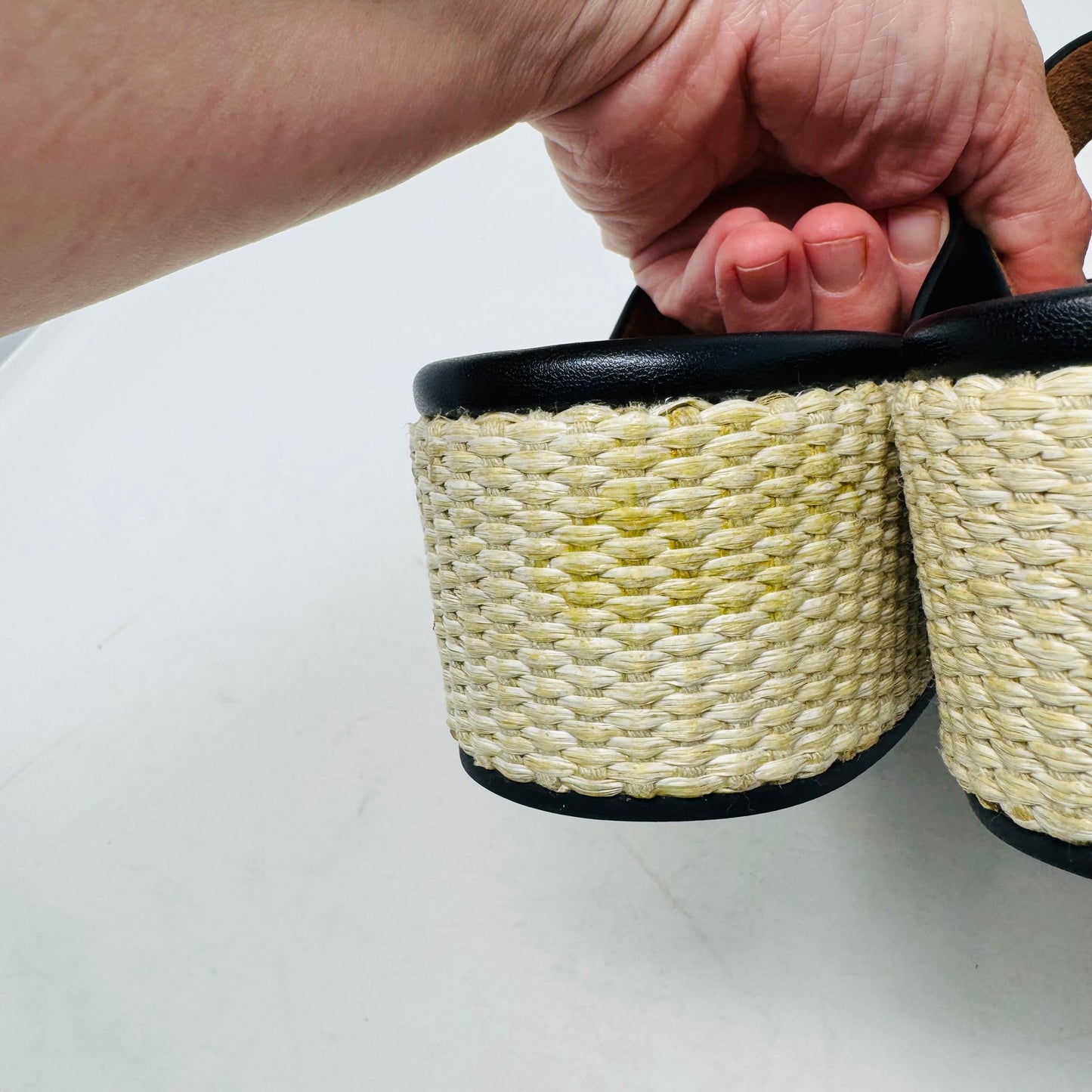 Aerosoles Women’s Size 10 Black Buckle Platform Sandals Espadrille Wedge Slides