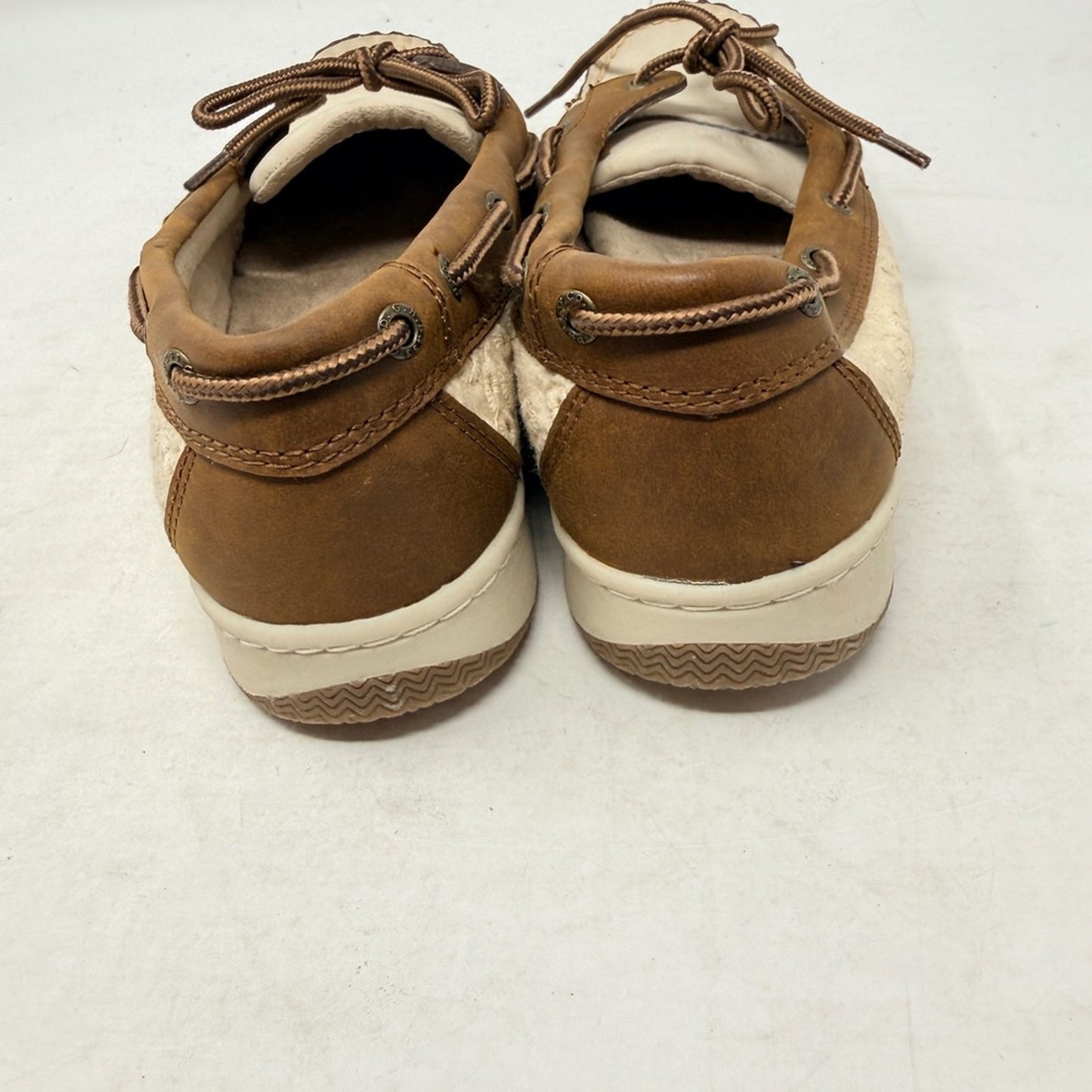 GH Bass Marlin Leather Boat Shoes Brown Ivory Lace Up Nautical Loafer Size 7.5M