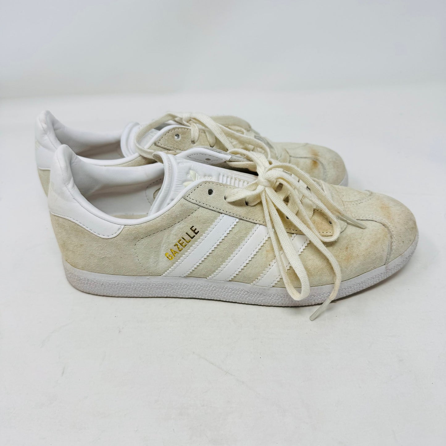 Adidas Gazelle Suede Sneakers Women’s Size 7.5 Beige White Classic Retro Shoes