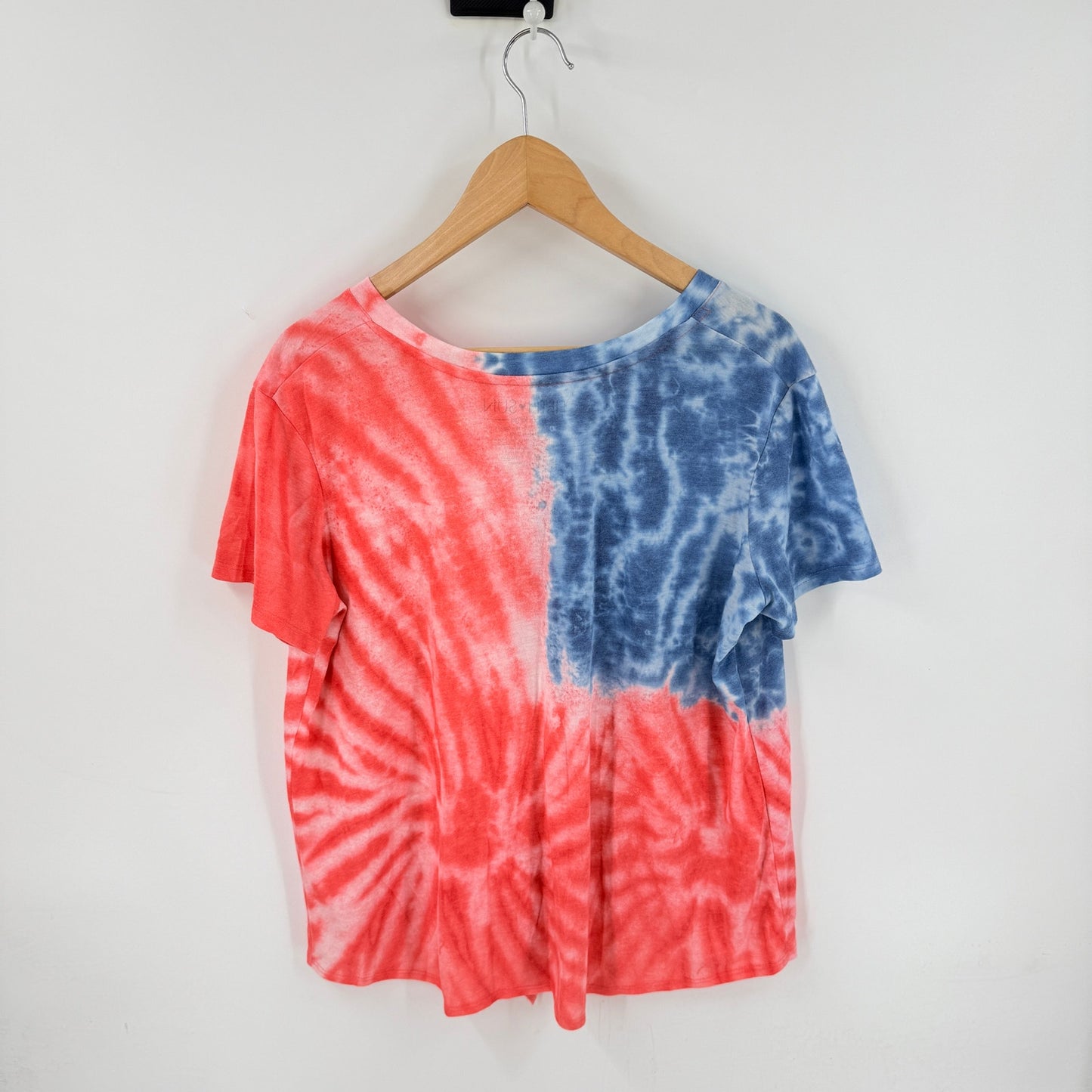 Fifth Sun Tie Front Tee Red White Blue Tie Dye XXL Americana Summer