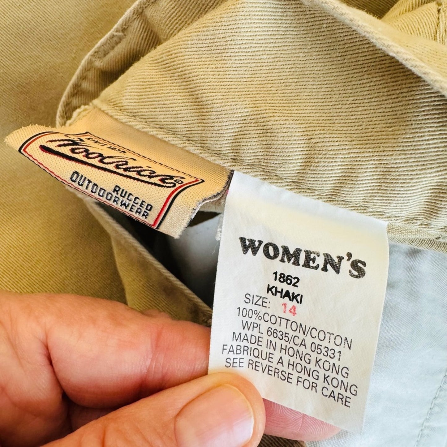 Vintage Woolrich Pleated Chino Shorts Khaki Tan 14 High Rise Cotton Heritage