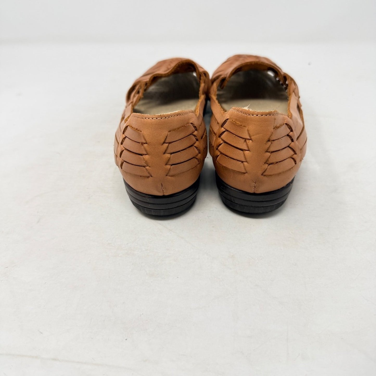 Softspots Comfortiva Trinidad Brown Leather Huarache Woven Sandals Size 10