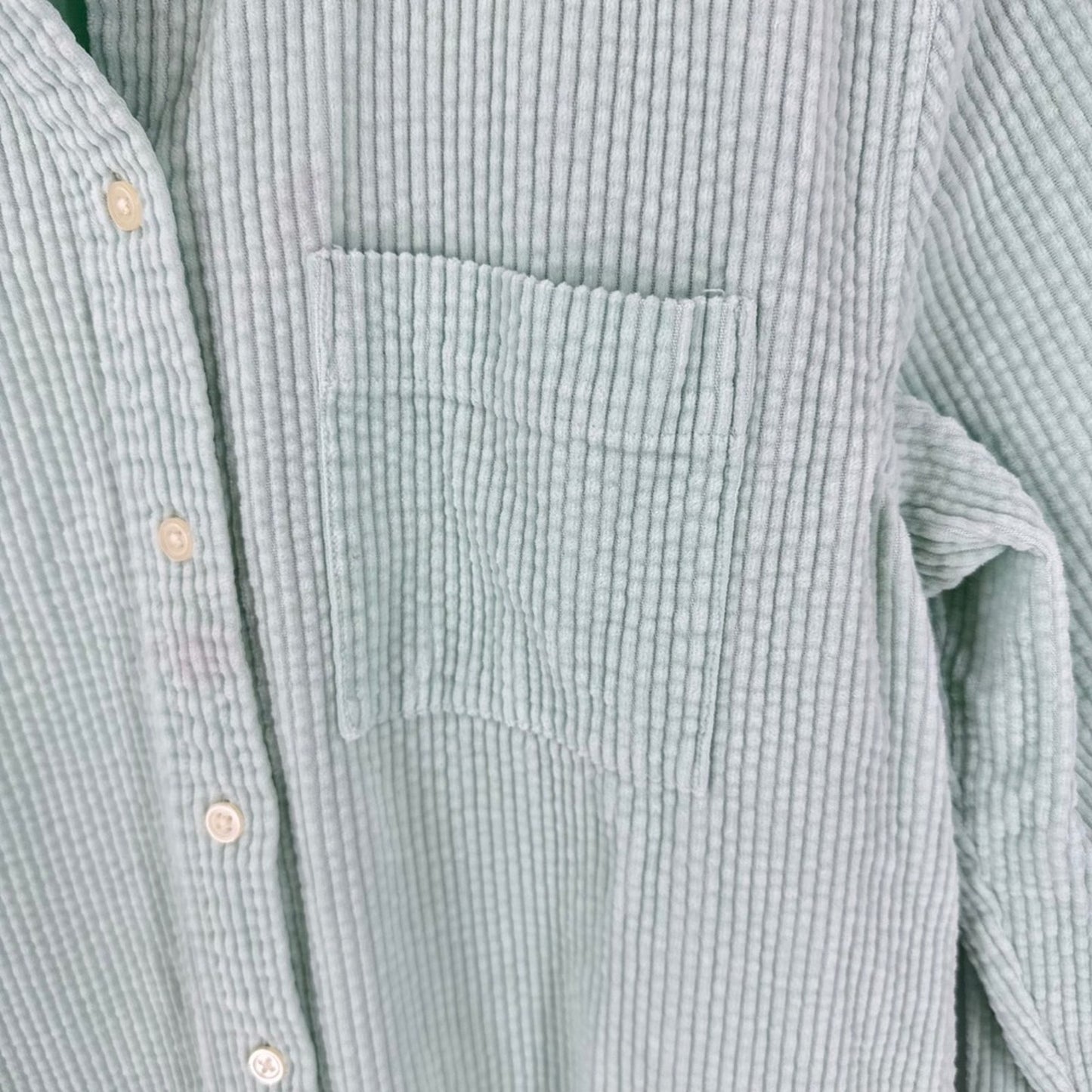 GAP Wide Wale Mint Green Corduroy Striped Button Down Shirt Size S Coastal