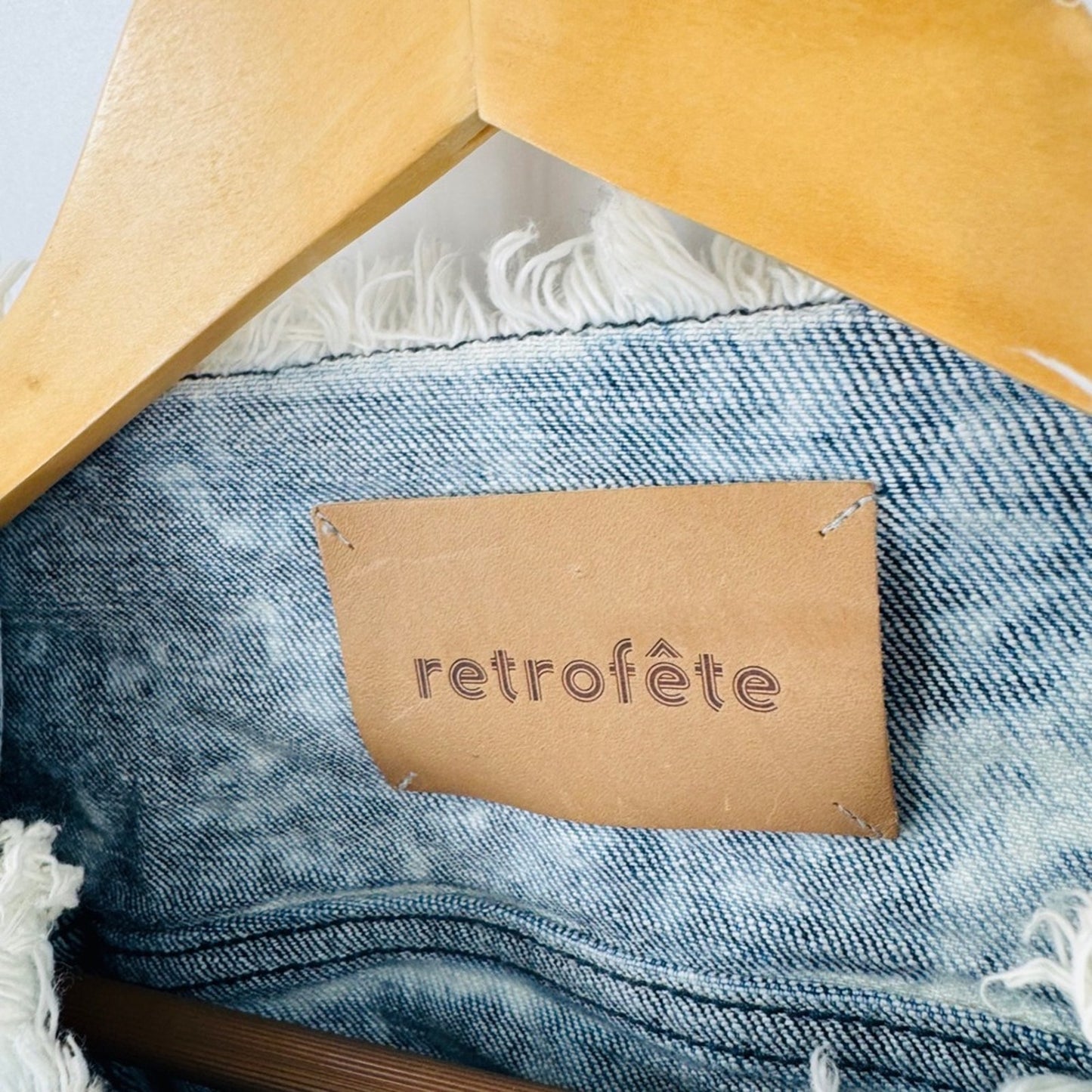Retrofête Acid Wash Denim Jacket Puff Sleeve Frayed Collar Cuff Cropped Size S
