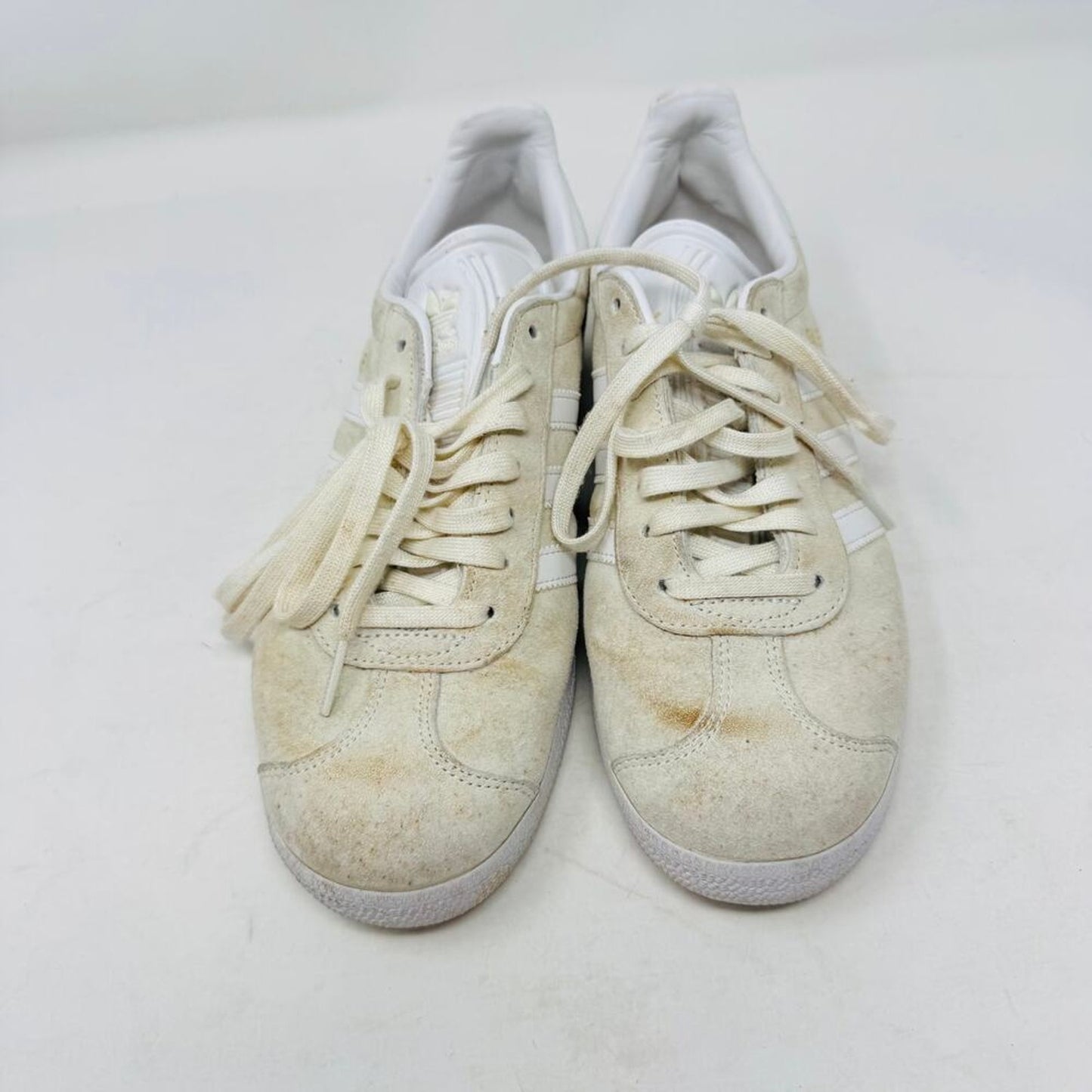 Adidas Gazelle Suede Sneakers Women’s Size‎ 7.5 Beige White Classic Retro Shoes
