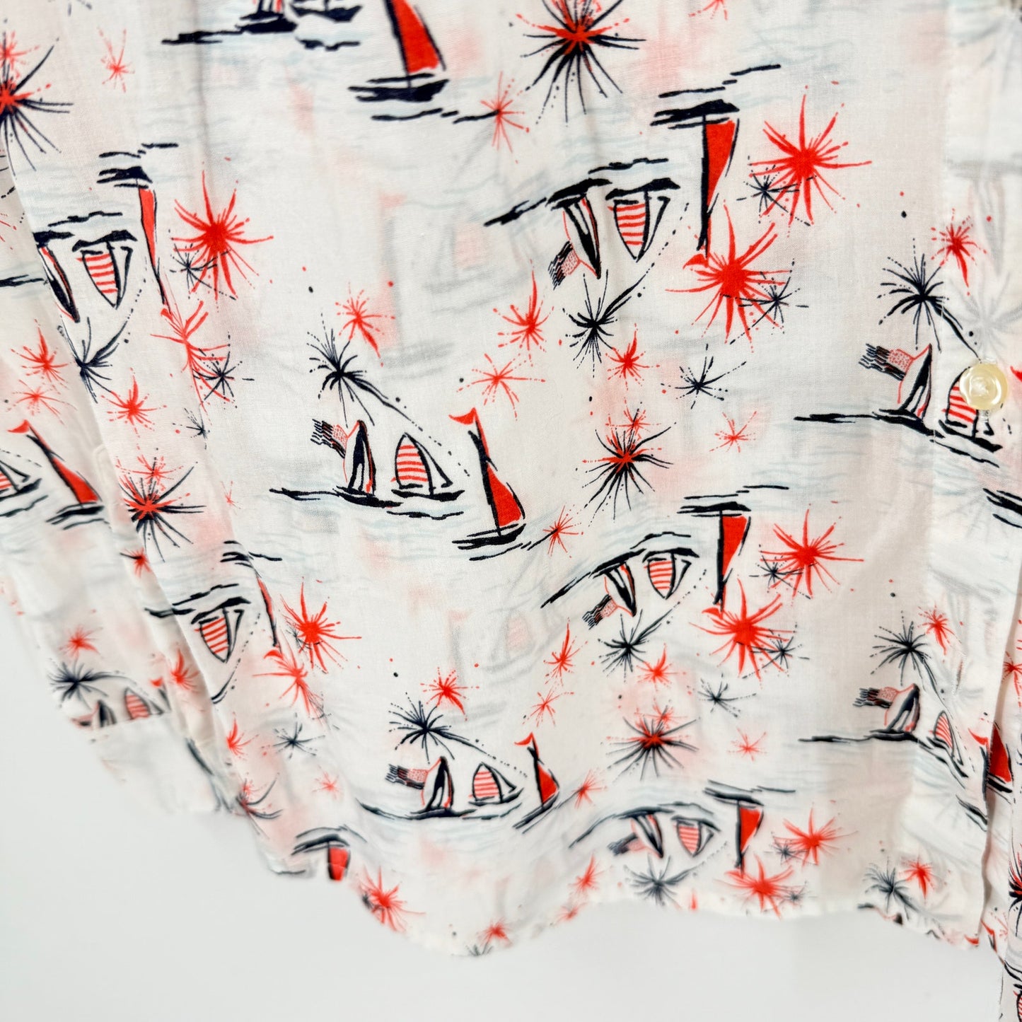 Old Navy Sailboat Print Button Down Shirt Medium 100% Cotton Coastal Americana