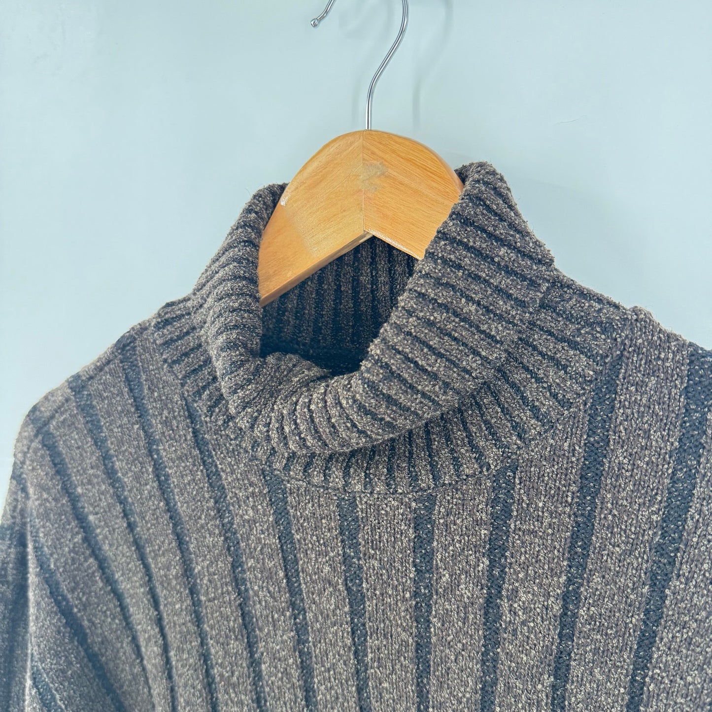 Vintage Hugo Boss Ribbed Wool Blend Turtleneck Sweater Made in Italy Fisherman