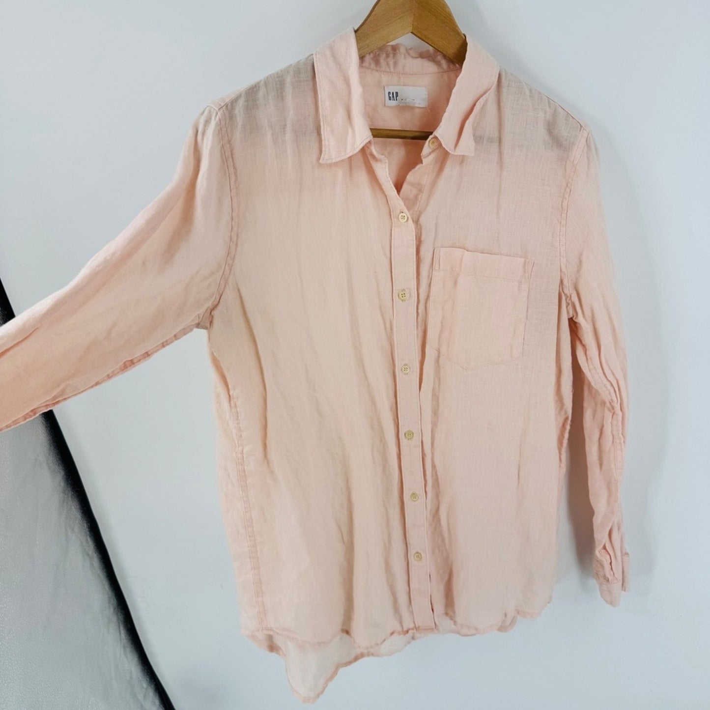 Gap Boyfriend Fit Linen Button Down Shirt Peach Long Sleeve Pocket Size M