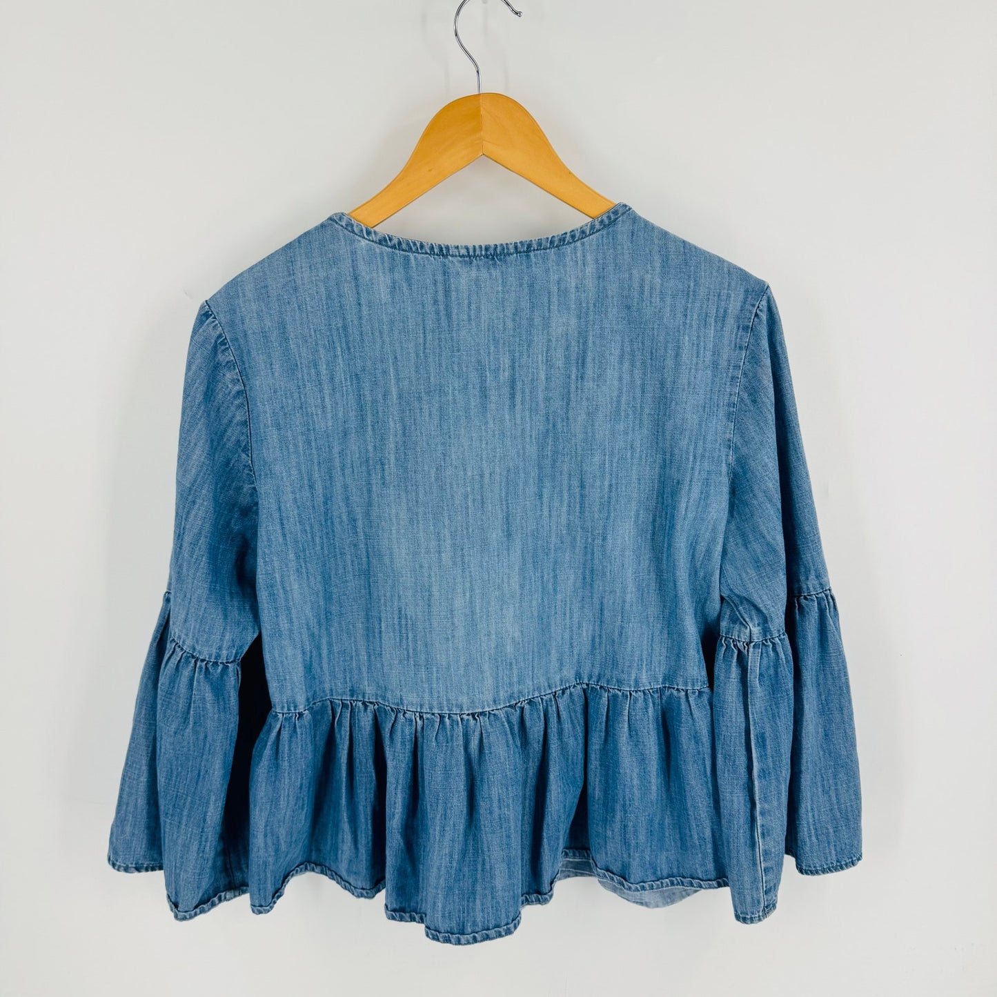 Boutique Fosh Chambray Peplum Blouse Long Bell Sleeve V-Neck Denim Top Size L