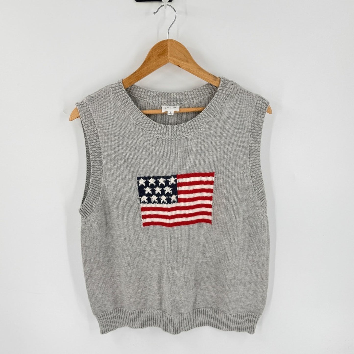 Le Lis Sweater Vest Grey Large American Flag Knit Sleeveless Patriotic Preppy