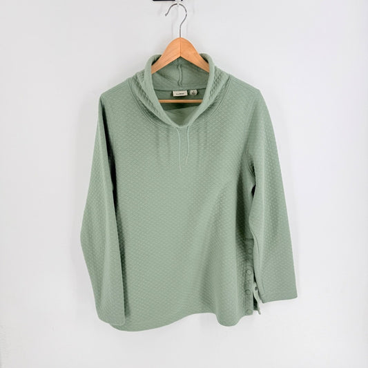 L.L. Bean Quilted Funnel Neck Pullover Sage Green Size LP Gorpcore Granola Soft