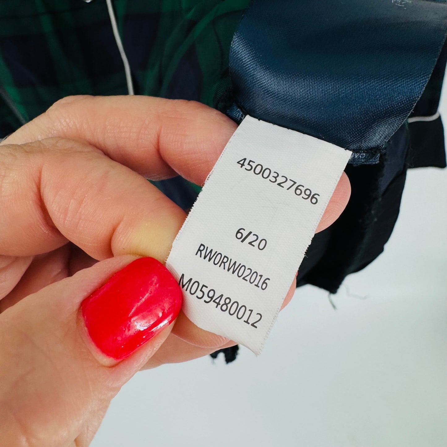 Tommy Hilfiger Navy Green Plaid Button Down Shirt Piped Trim Size 32 (Medium)