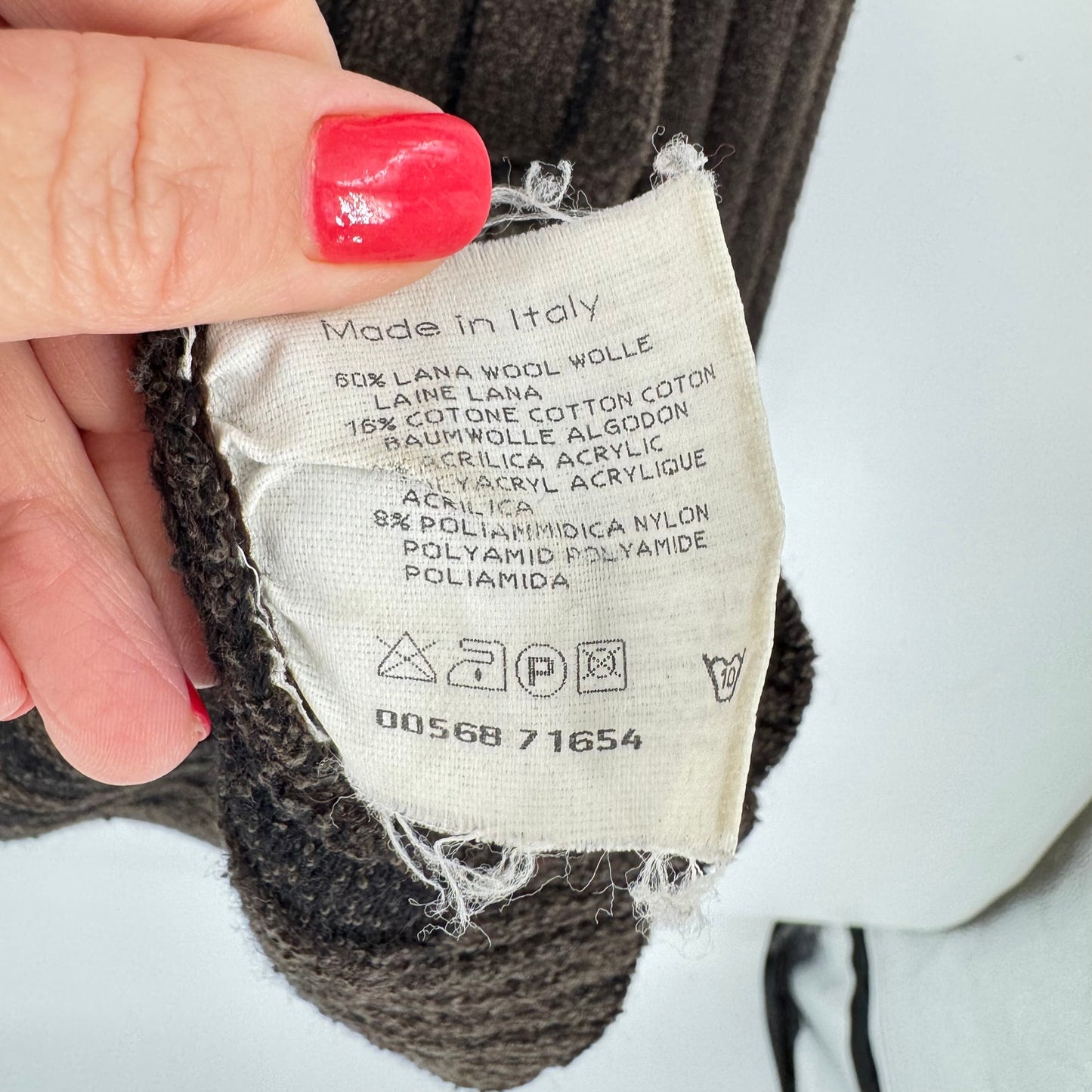 Vintage Hugo Boss Ribbed Wool Blend Turtleneck Sweater Made in Italy Fisherman