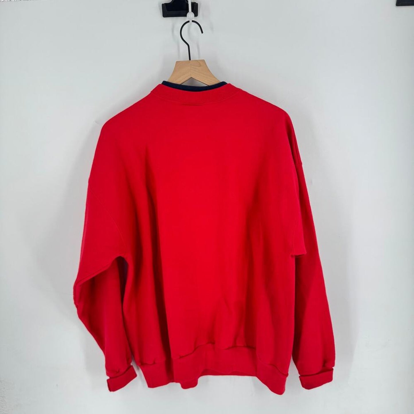 Y2K Millennium‎ USA 2000 Embroidered Red Sweatshirt Vintage XL Patriotic Vintage
