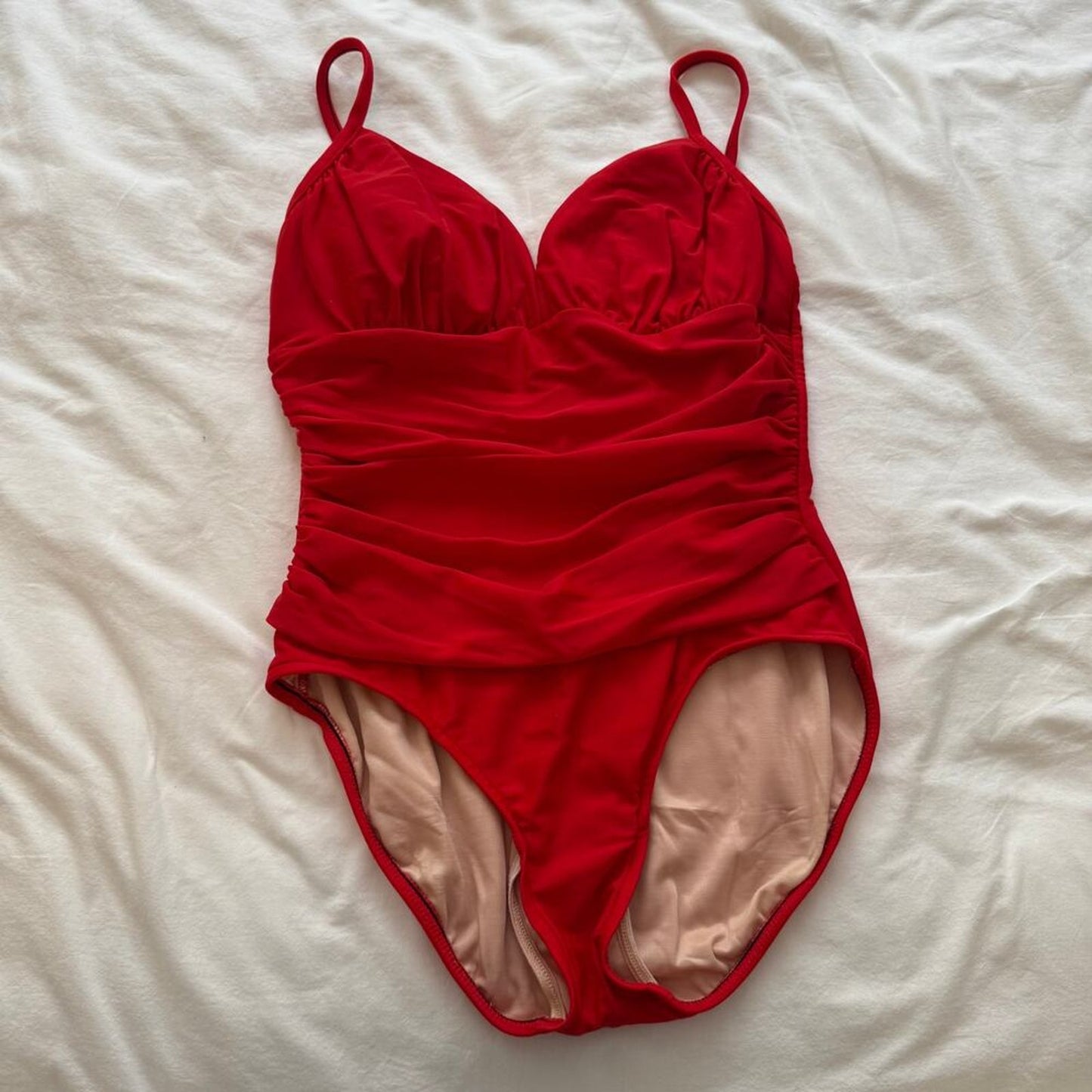 Carol Wior Red One Piece‎ Swimsuit M Tummy Control Underwire Ruched Swimwear