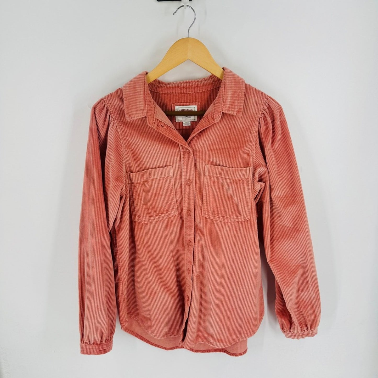 American Eagle Pink Wide Wale Corduroy Button Down Size S Coastal Soft Girl