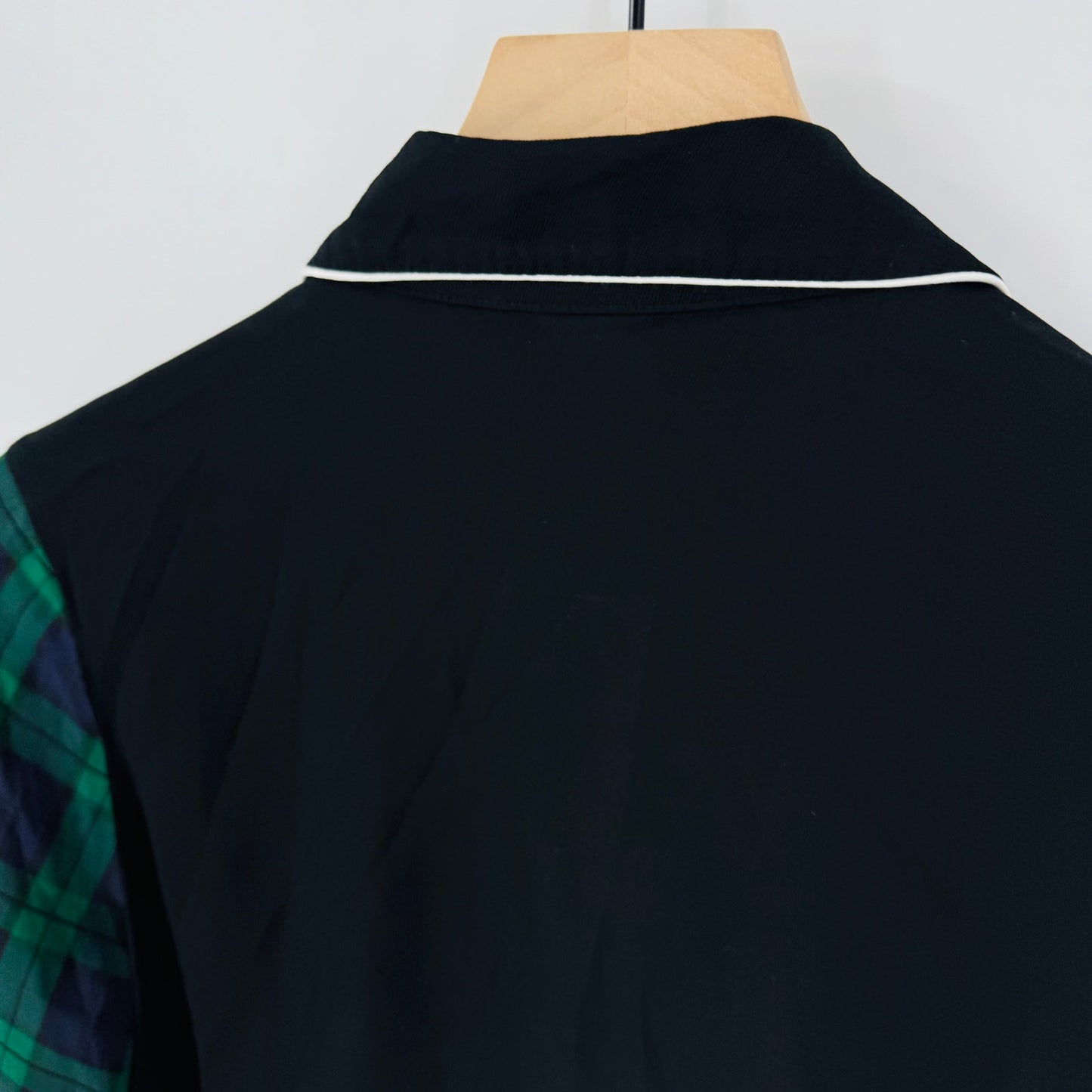 Tommy Hilfiger Navy Green Plaid Button Down Shirt Piped Trim Size 32 (Medium)