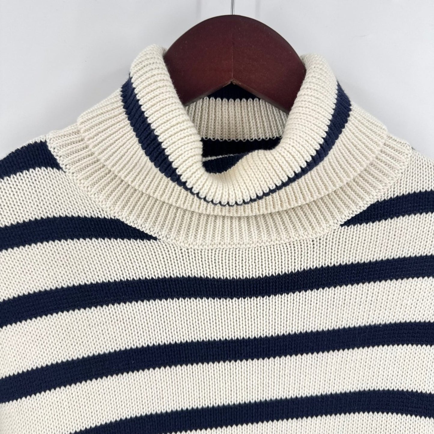 Gap 100% Cotton Turtleneck Cream Navy Striped Nautical Coastal Preppy Size XS