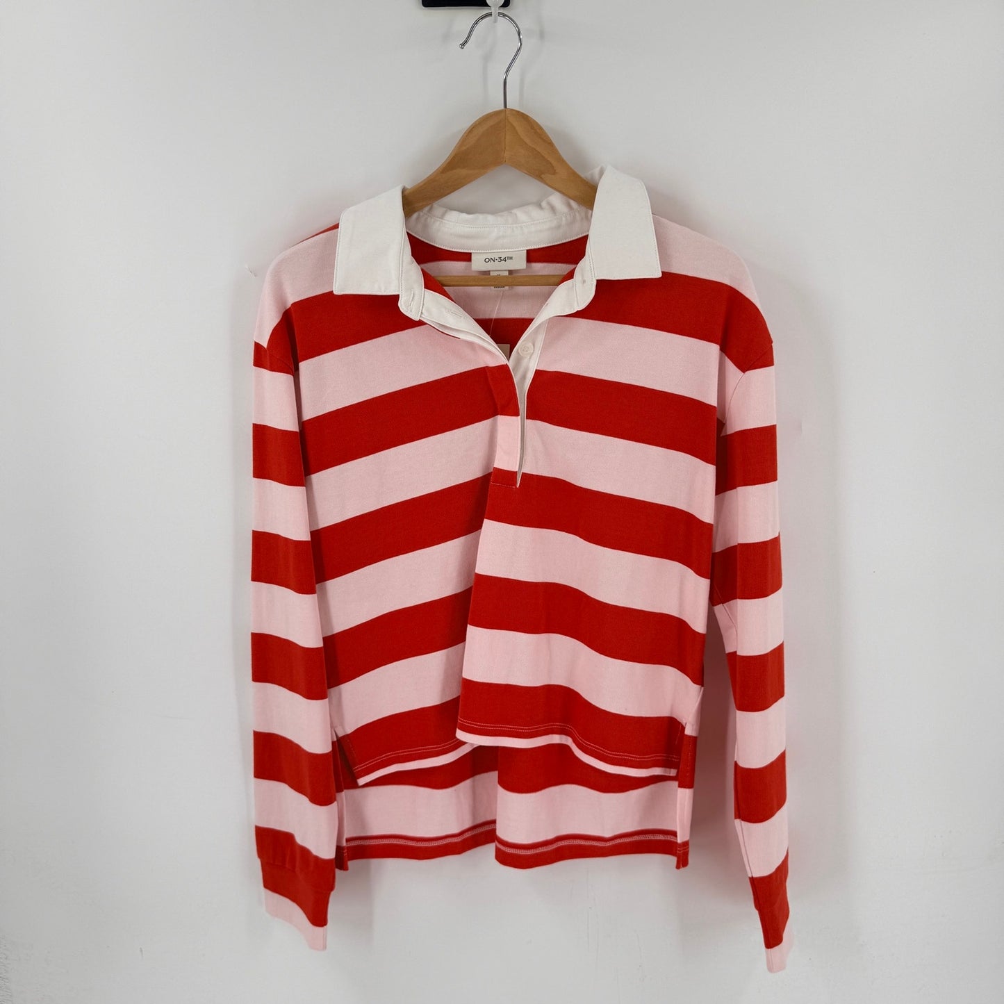 On 34th Rugby Shirt Pink Red Stripe Medium NWT Coastal Americana