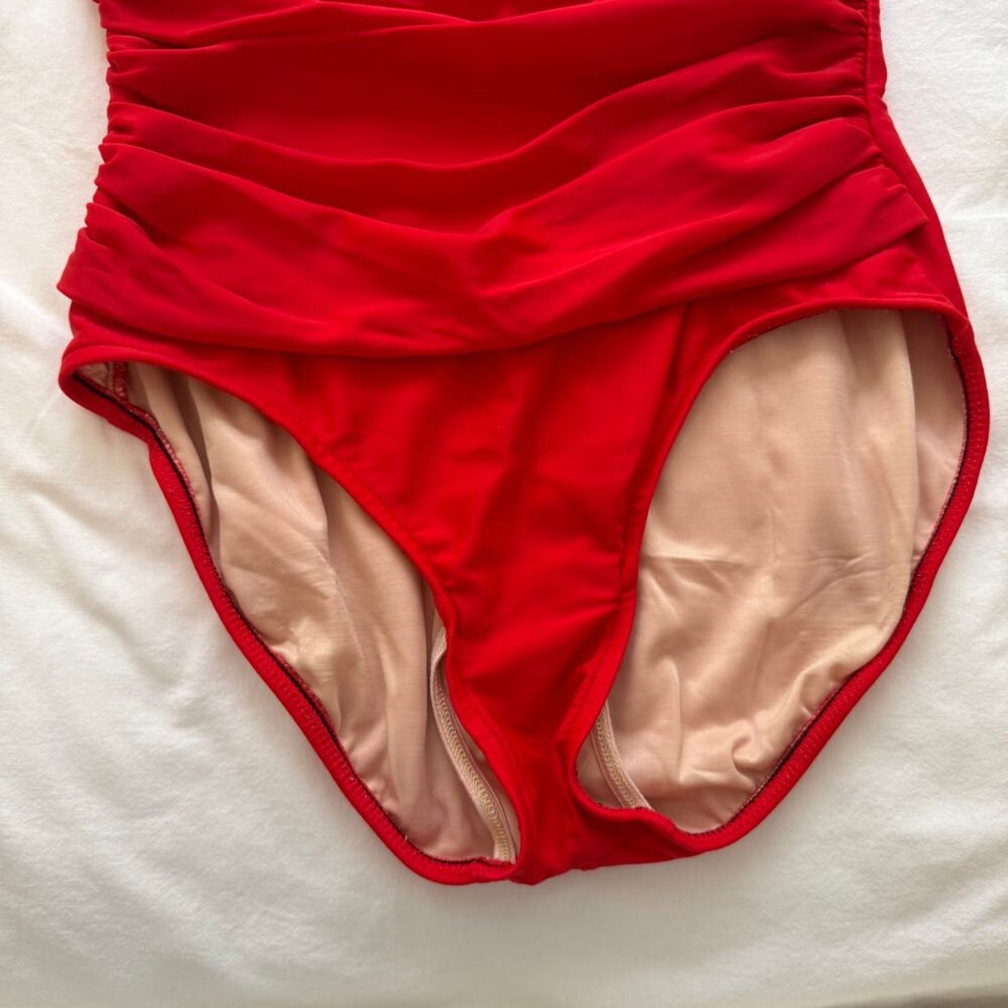 Carol Wior Red One Piece‎ Swimsuit M Tummy Control Underwire Ruched Swimwear
