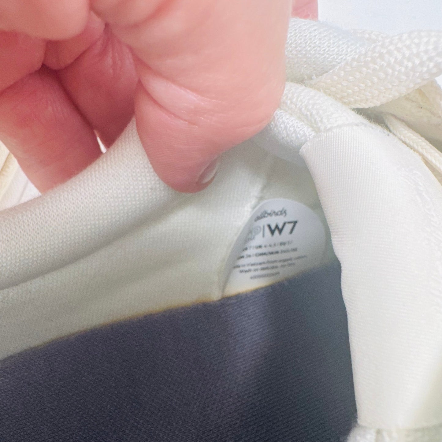 Allbirds Canvas Pacers Sneakers White Eco-Friendly Casual Shoes Lace Up Size 7