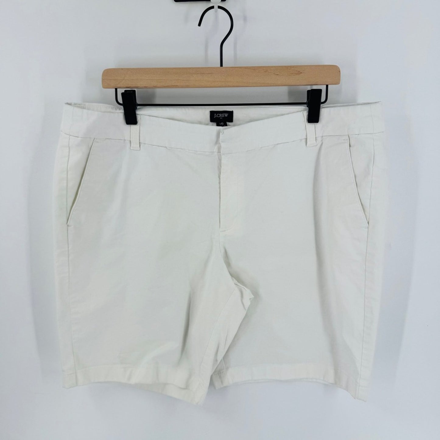 J. Crew Factory White Chino Shorts Size 16 White Stretch Preppy Coastal Nautical